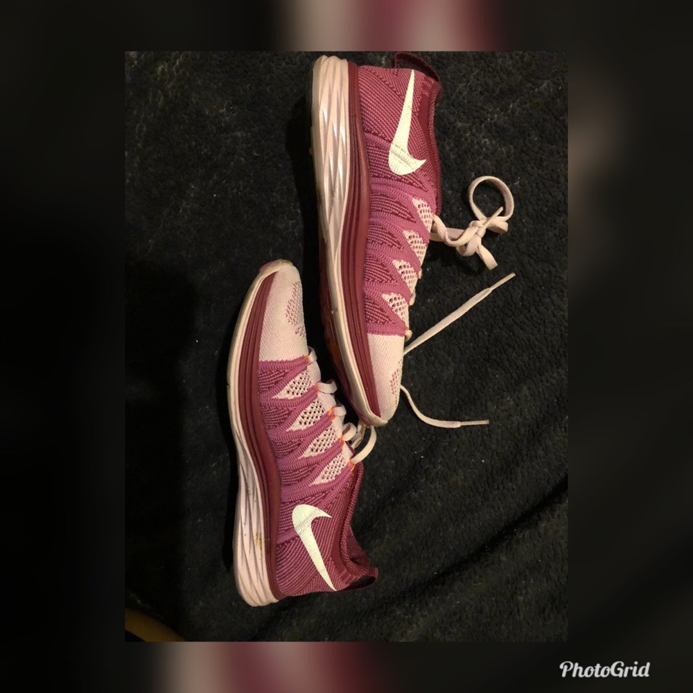 NIKE Flyknit Lunar 2